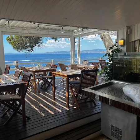 Boheme With Seaview & Private Garden, Antheor Saint-Raphaël
