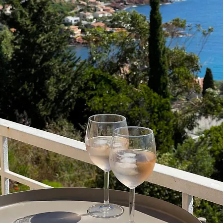 公寓 Boheme With Seaview & Private Garden, Antheor Saint-Raphaël